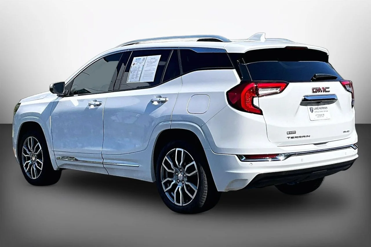 Certified Used 2022 White GMC Denali image 6