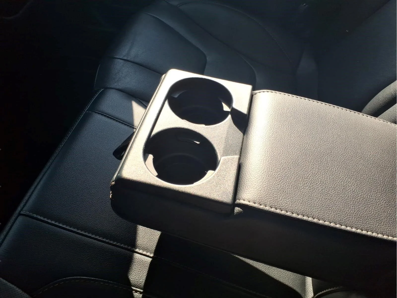 Used 2019 Gray Ford Titanium image 10