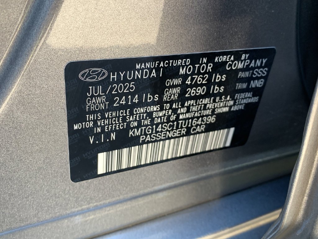 2026 GENESIS G70 Standard - Photo 40