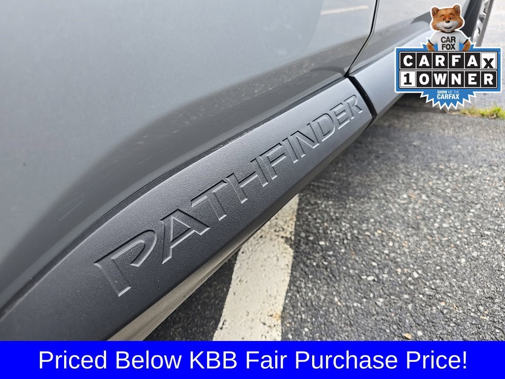 Used 2025 Silver Nissan S image 12