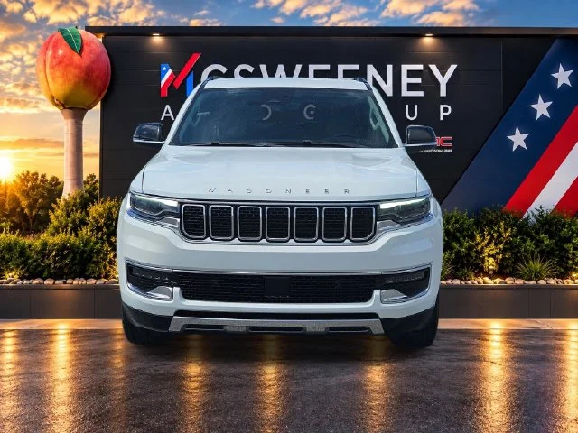Used 2023 White Jeep Series III image 8