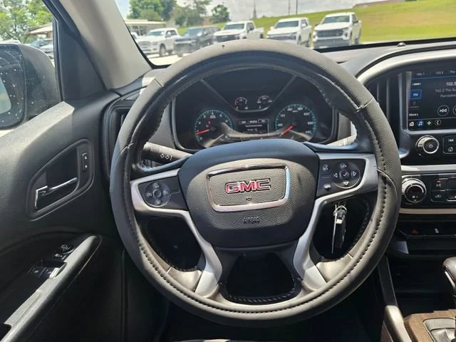 Used 2022 Summit White GMC Elevation image 14
