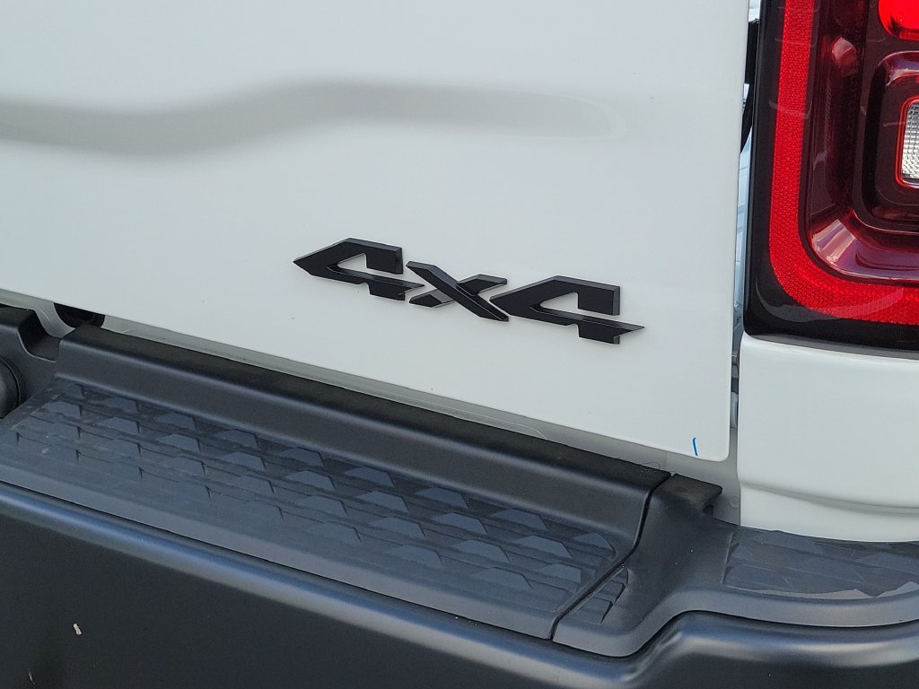 2026 RAM 3500 Tradesman - Photo 5
