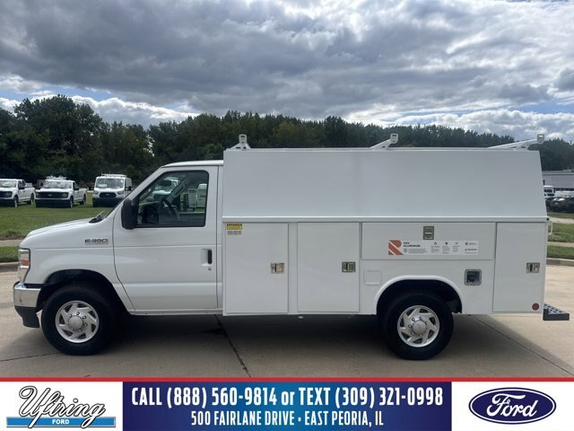 2025 Ford E-Series SRW E-350 Super Duty 138 in WB's photo