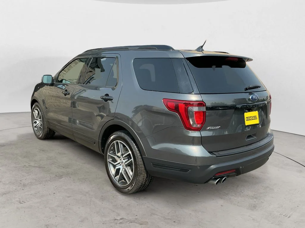Used 2018 Gray Ford Sport image 7