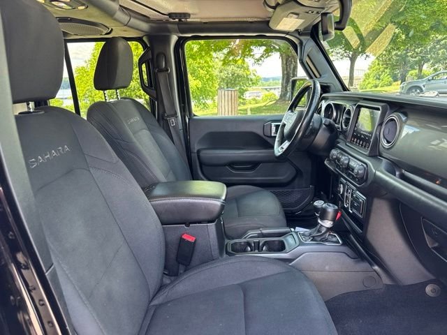 Used 2019 Black Jeep Unlimited Sahara image 10