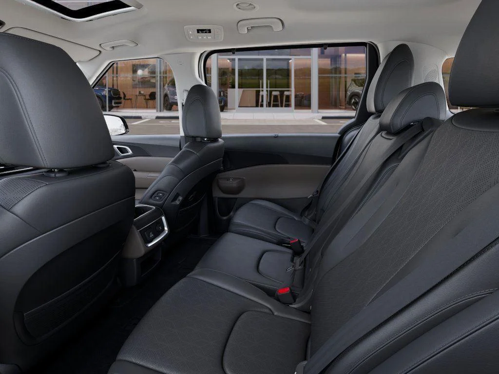 2026 Kia Carnival SX - Photo 19