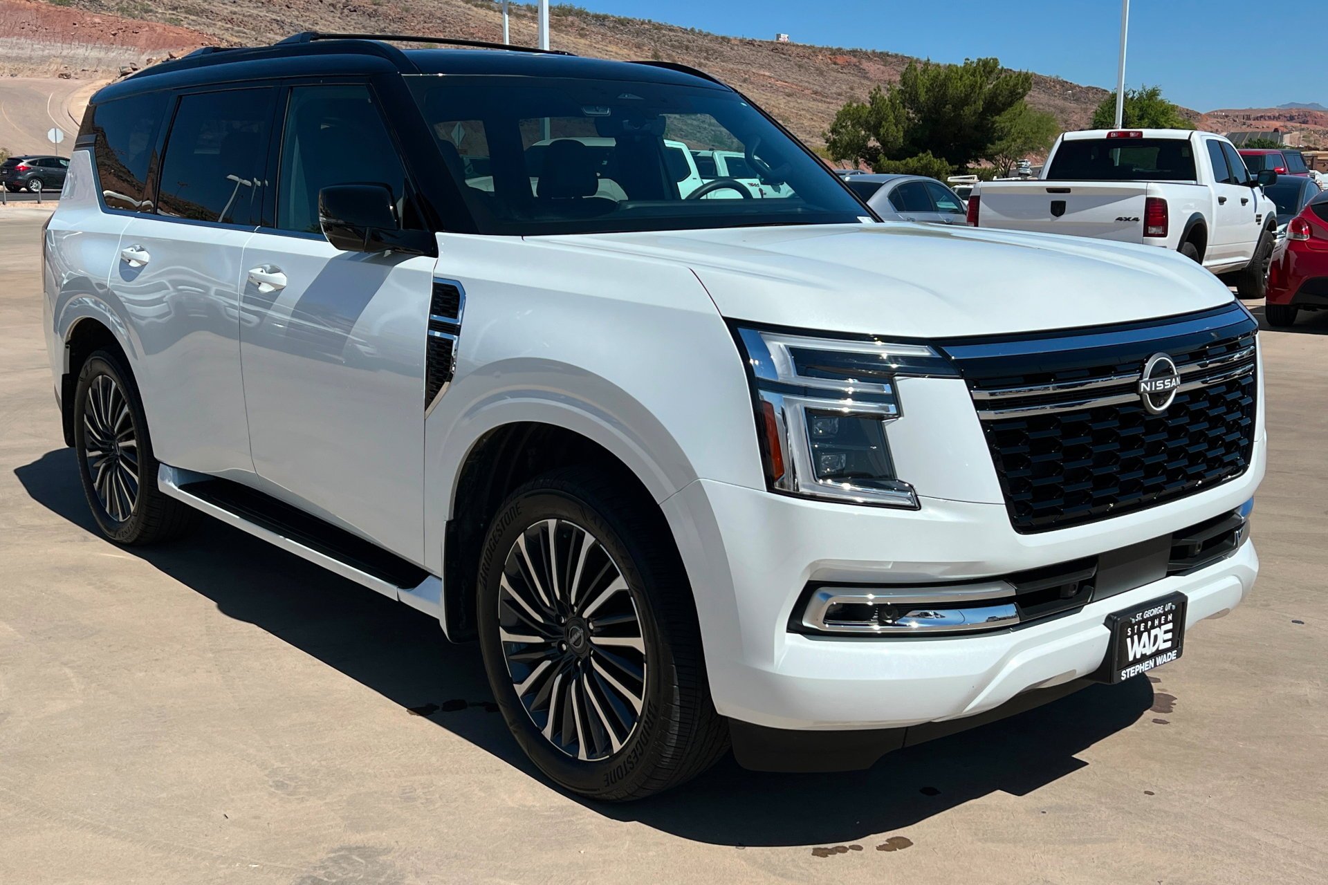 2025 Nissan Armada Platinum Reserve - Photo 8