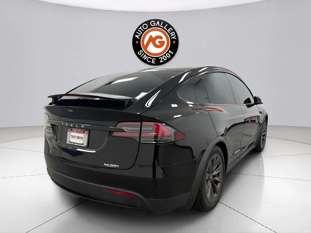 Used 2018 Black Tesla 100D image 3