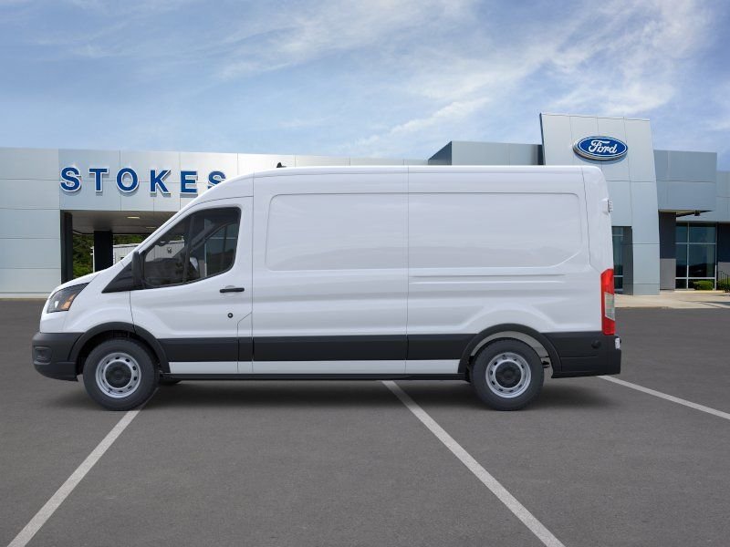 New 2026 Oxford White Ford Cargo Van image 27