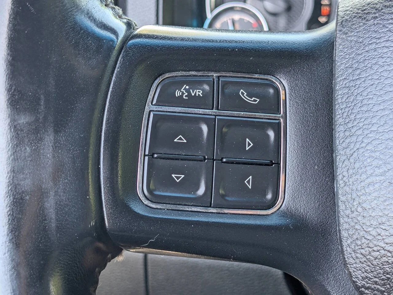 Used 2018 Brilliant Black Crystal Pearlcoat Ram Power Wagon image 32