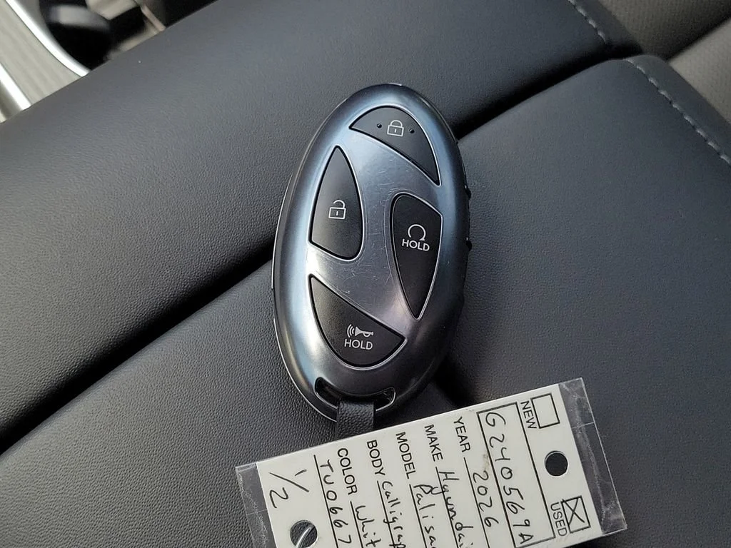 Used 2026 White Hyundai Calligraphy image 25
