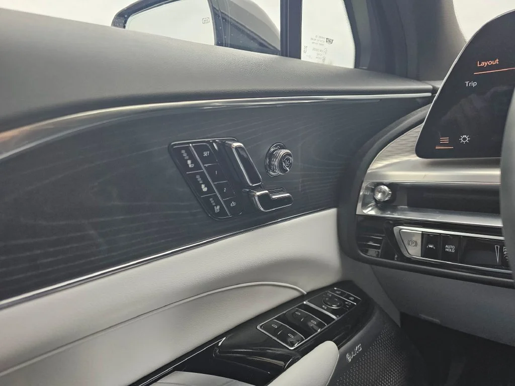 Certified Used 2024 Crystal White Tricoat Cadillac Sport 3 image 34