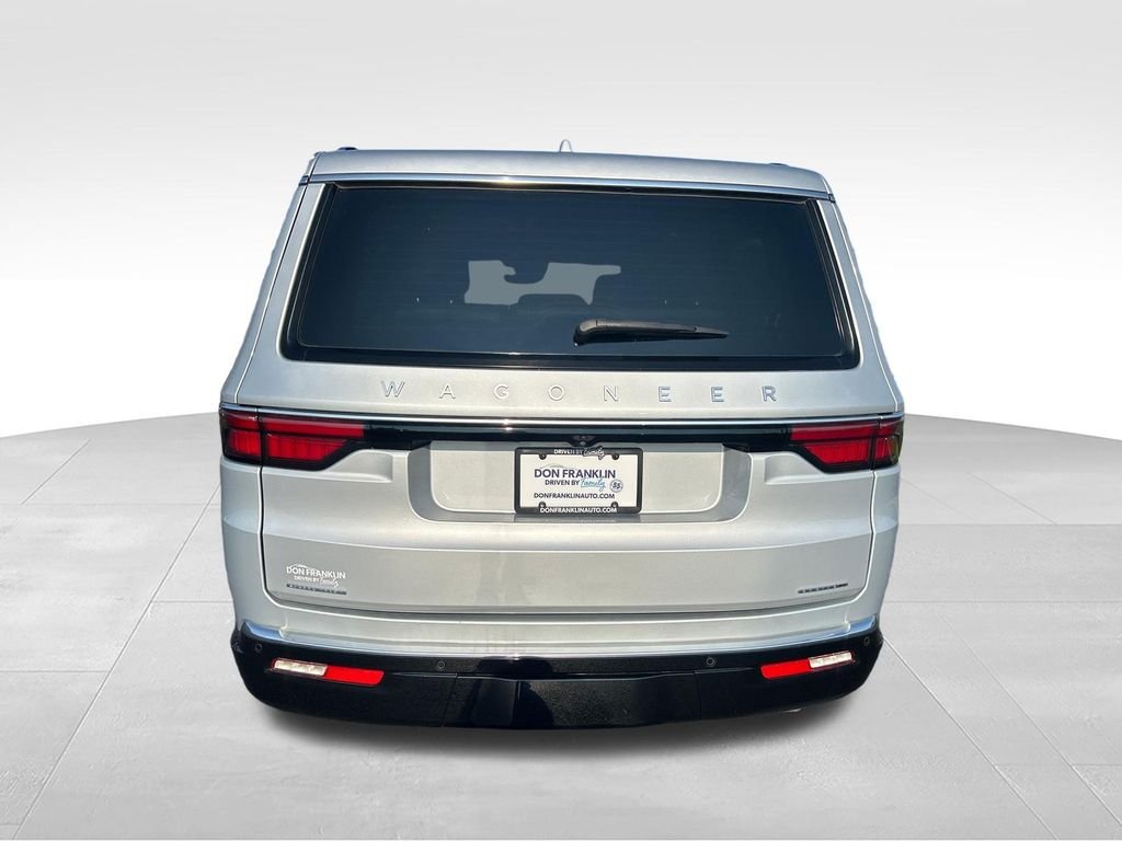 Used 2022 Silver Jeep Series II image 4