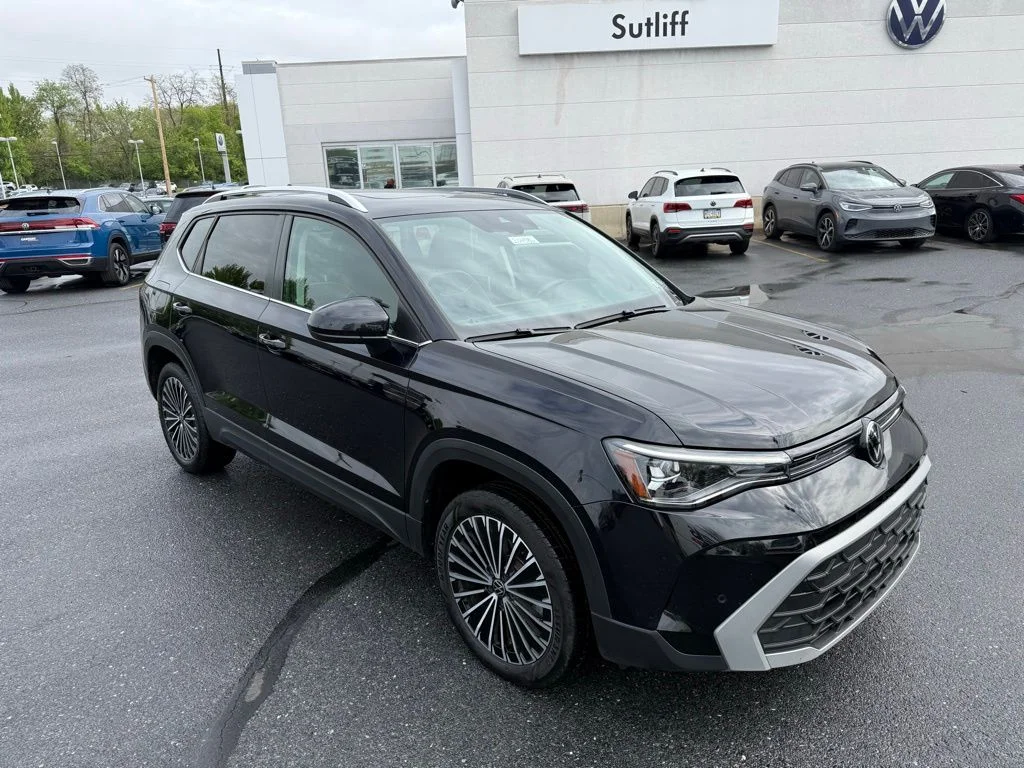 2025 Volkswagen Taos SE - Photo 26