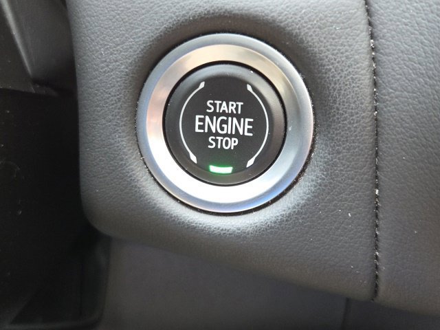 Used 2023 Silver GMC AT4 image 38