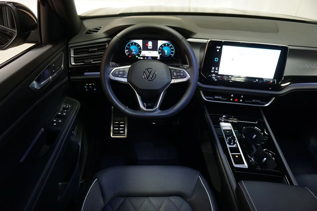New 2026 Deep Black Volkswagen 2.0T SEL Premium R-Line image 12