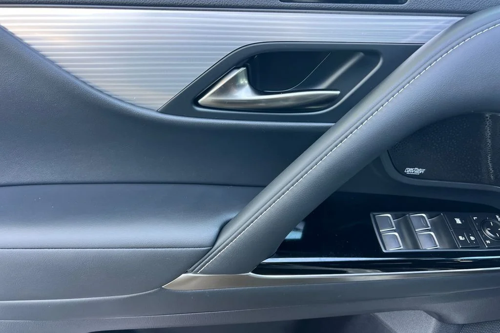 Certified Used 2026 White Lexus 600 F SPORT image 12
