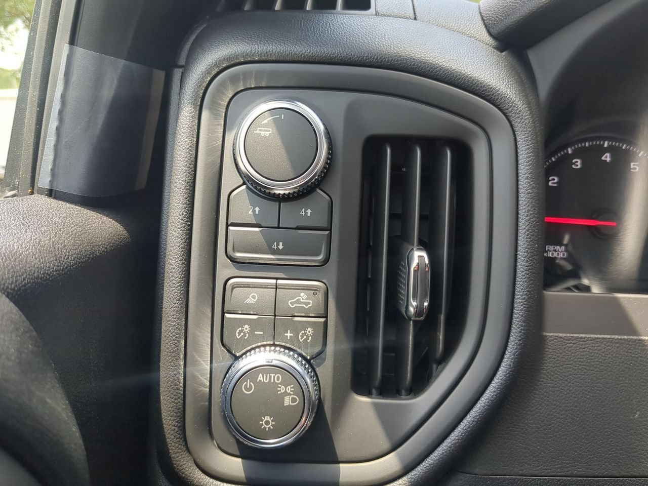 2026 GMC Sierra 2500HD Pro - Photo 17