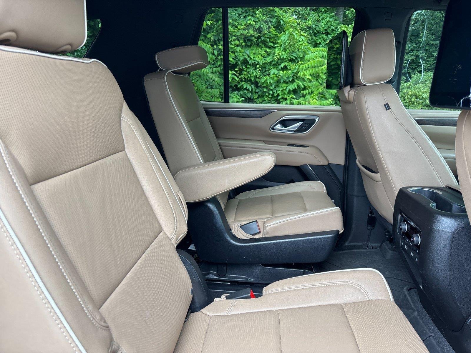 Used 2023 Black Chevrolet Premier image 37