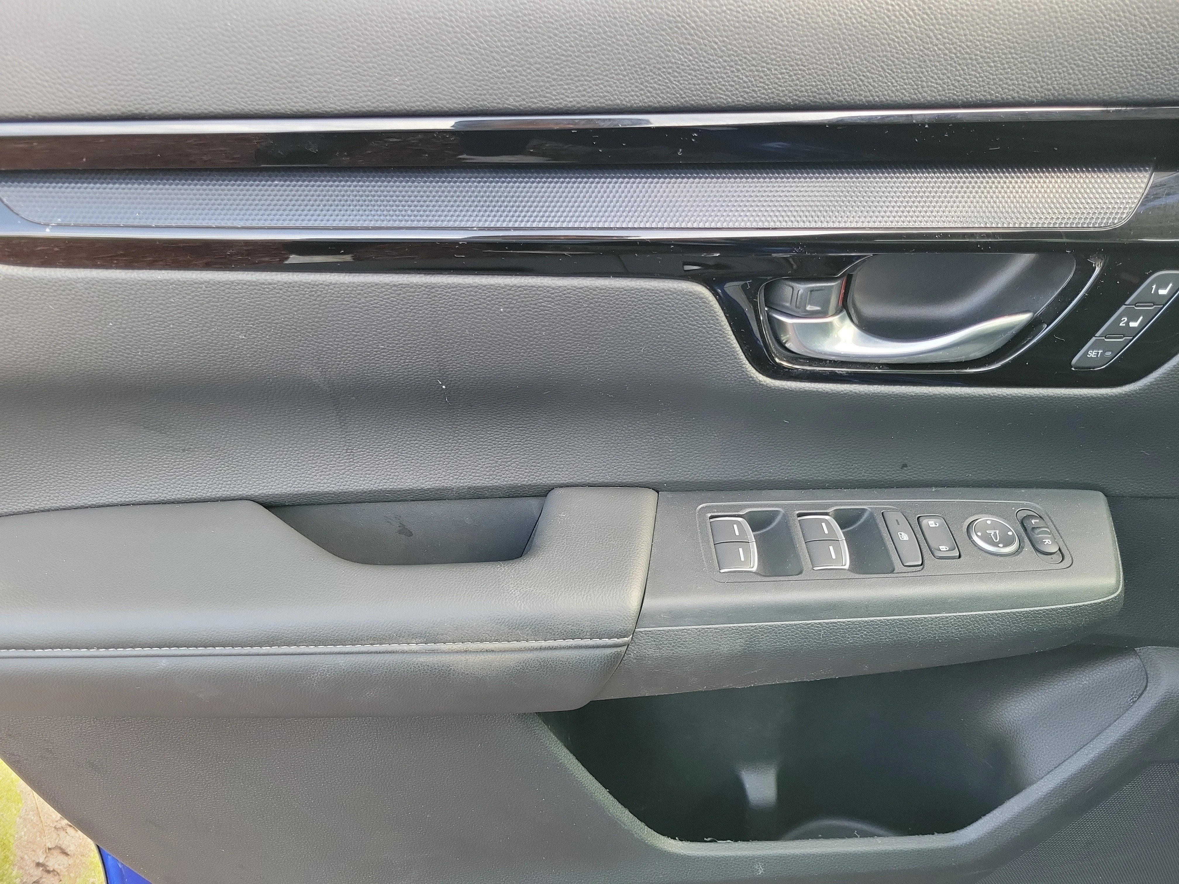 Used 2024 Blue Honda EX-L image 18