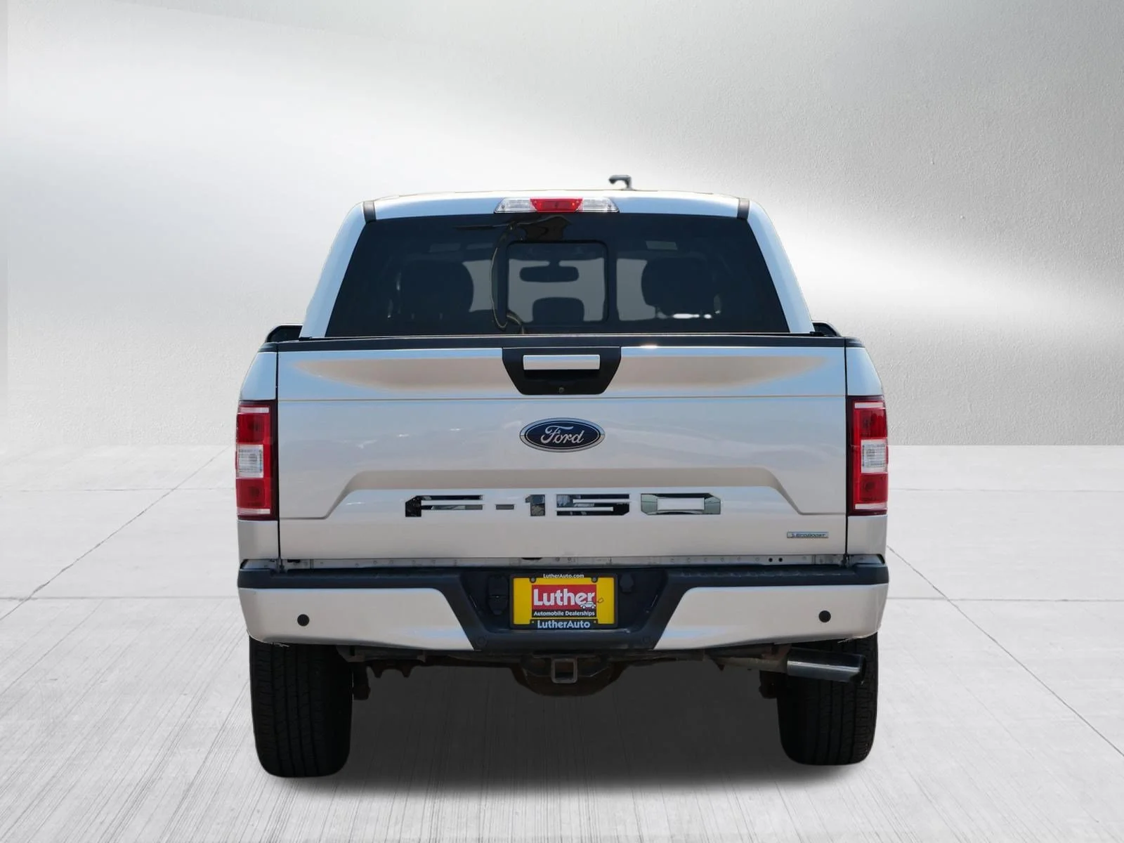 Used 2018 Ingot Silver Metallic Ford XLT image 6
