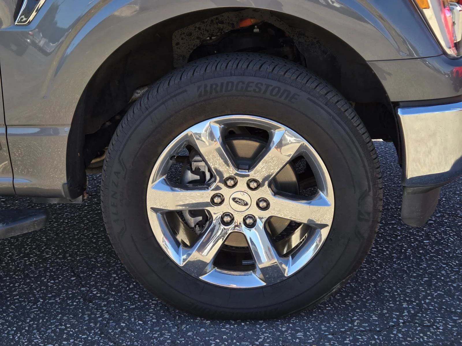 Used 2023 Gray Metallic Ford XLT image 5