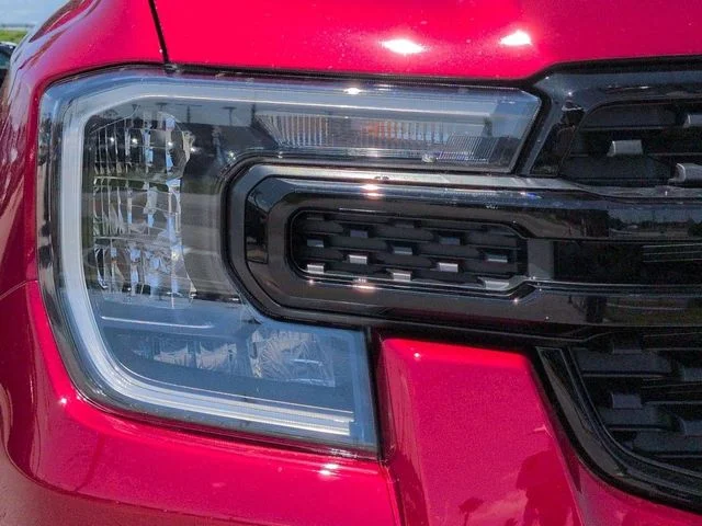 New 2026 Ruby Red Metallic Tinted Clearcoat Ford Lariat® image 10
