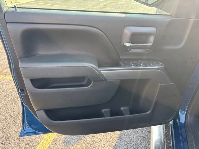 Used 2015 Deep Ocean Blue Chevrolet LT image 7