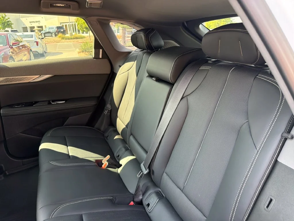2027 Cadillac OPTIQ Premium Sport - Photo 36
