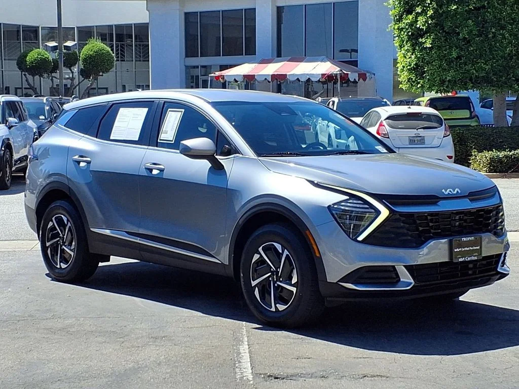 Certified Used 2024 Gray Kia LX image 5