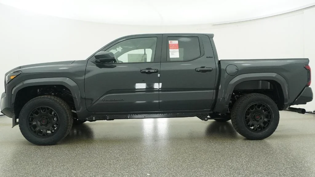 New 2026 Underground Toyota SR5 image 4