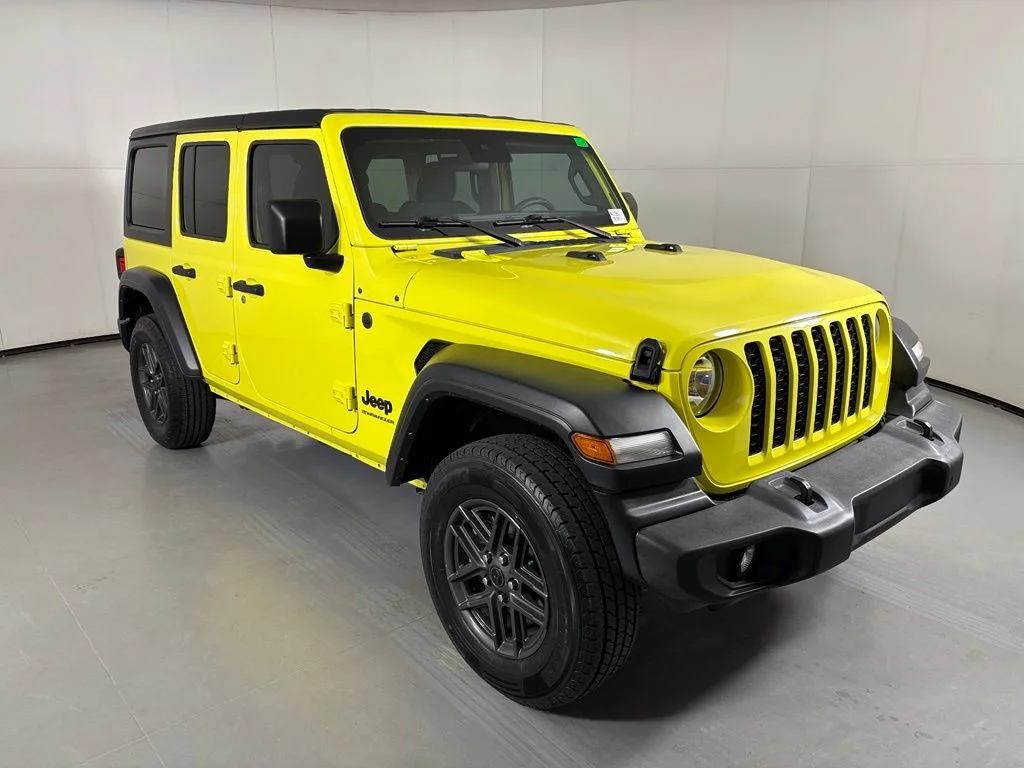 Used 2024 Yellow Jeep Sport S image 2