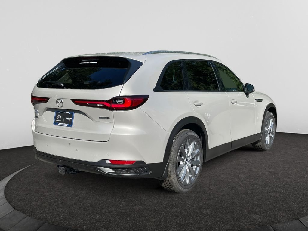 New 2026 Platinum Mazda 3.3 Turbo Preferred image 5