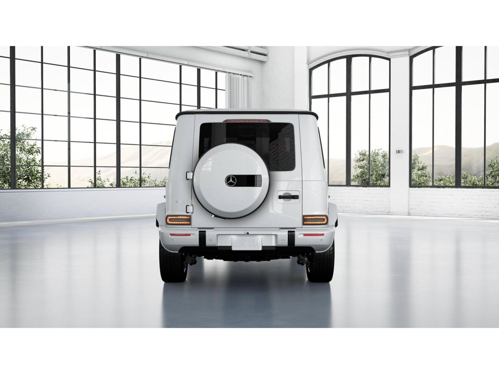 New 2027 MANUFAKTUR Moonlight White Metallic Mercedes-Benz G 580 image 25