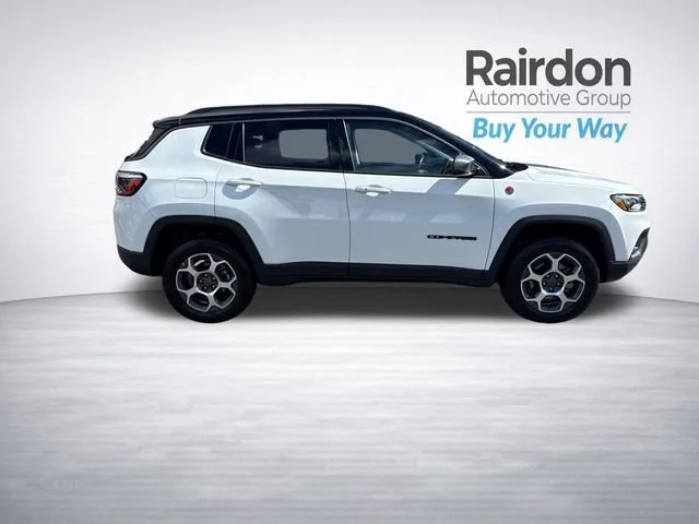 Used 2022 Bright White Clearcoat Jeep Trailhawk image 8