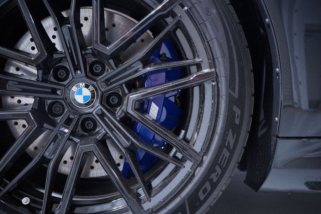 New 2027 Black Sapphire Metallic BMW Base image 8