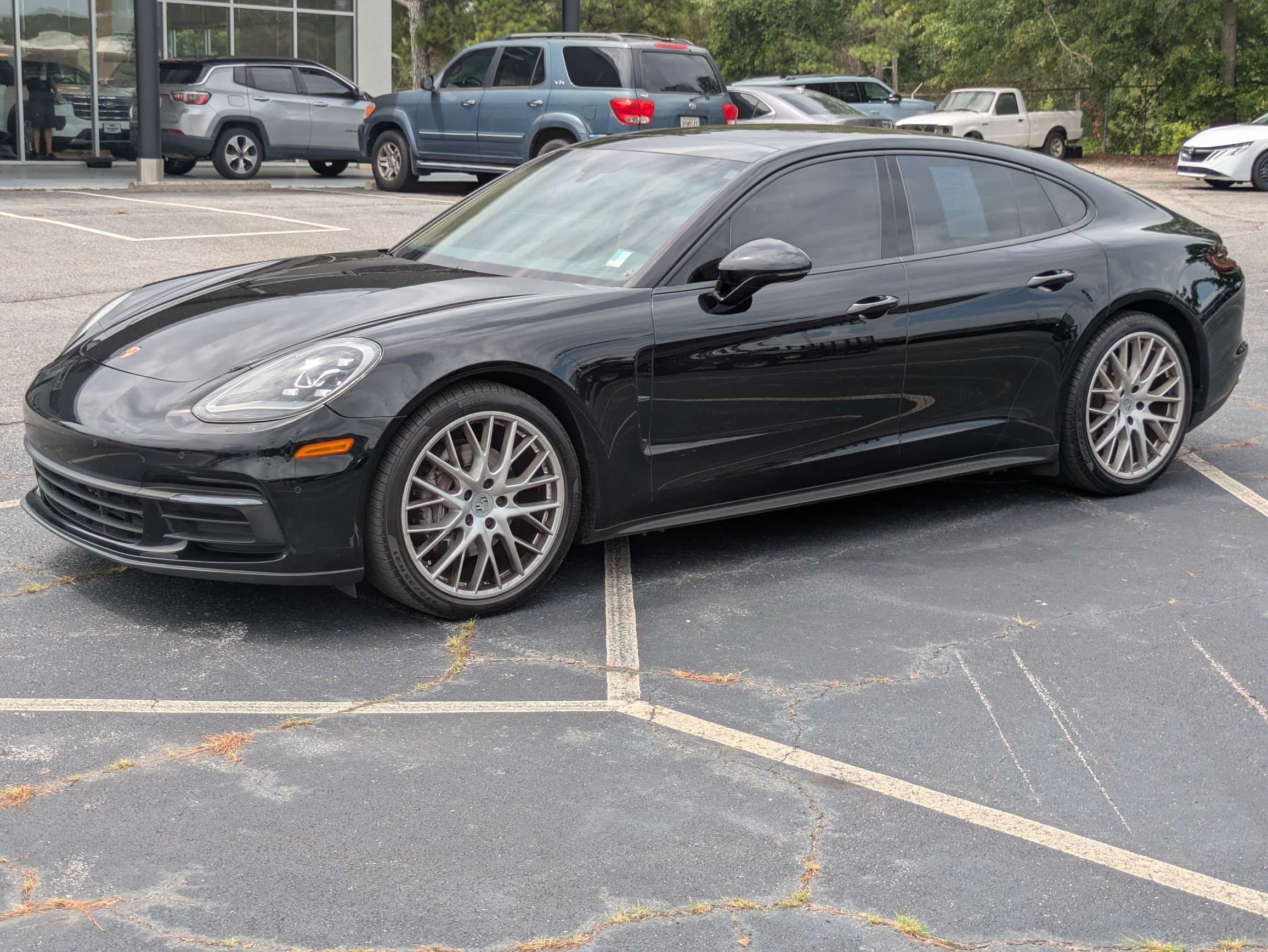 Used 2018 Black Porsche Base image 7