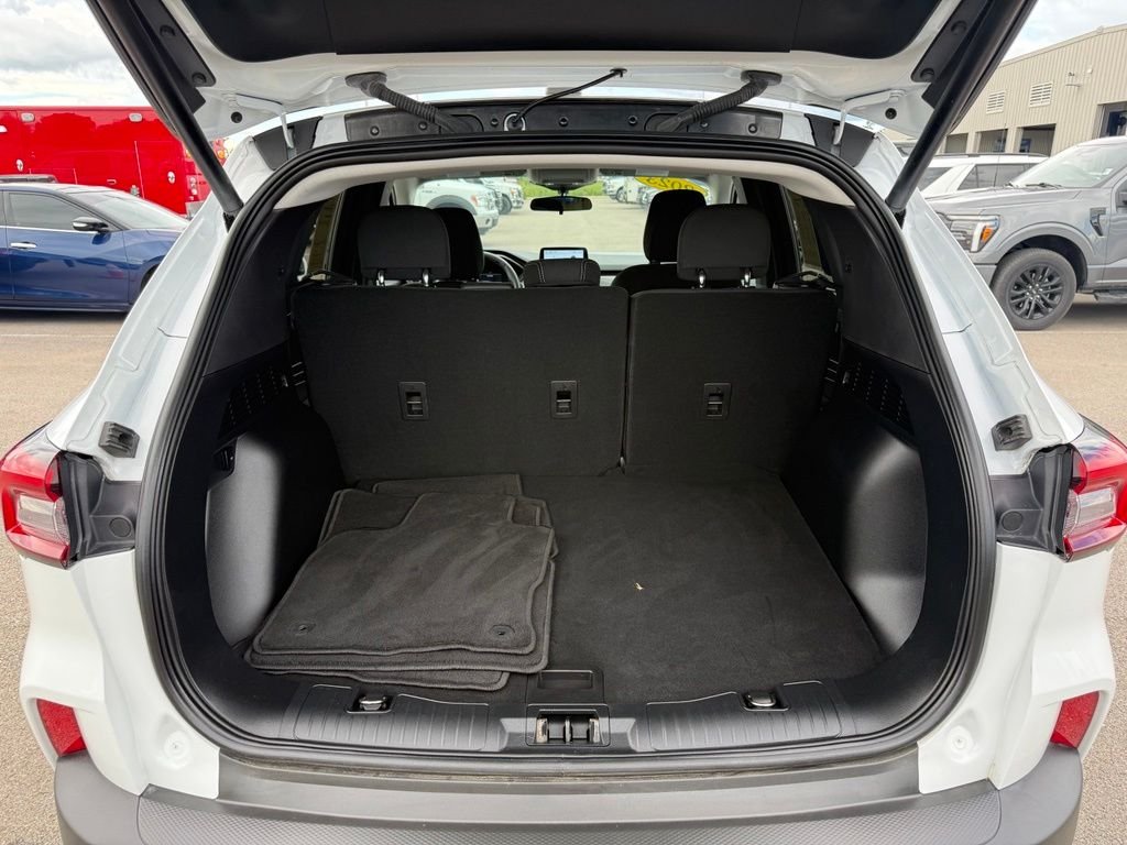 Used 2023 Oxford White Ford Active image 35
