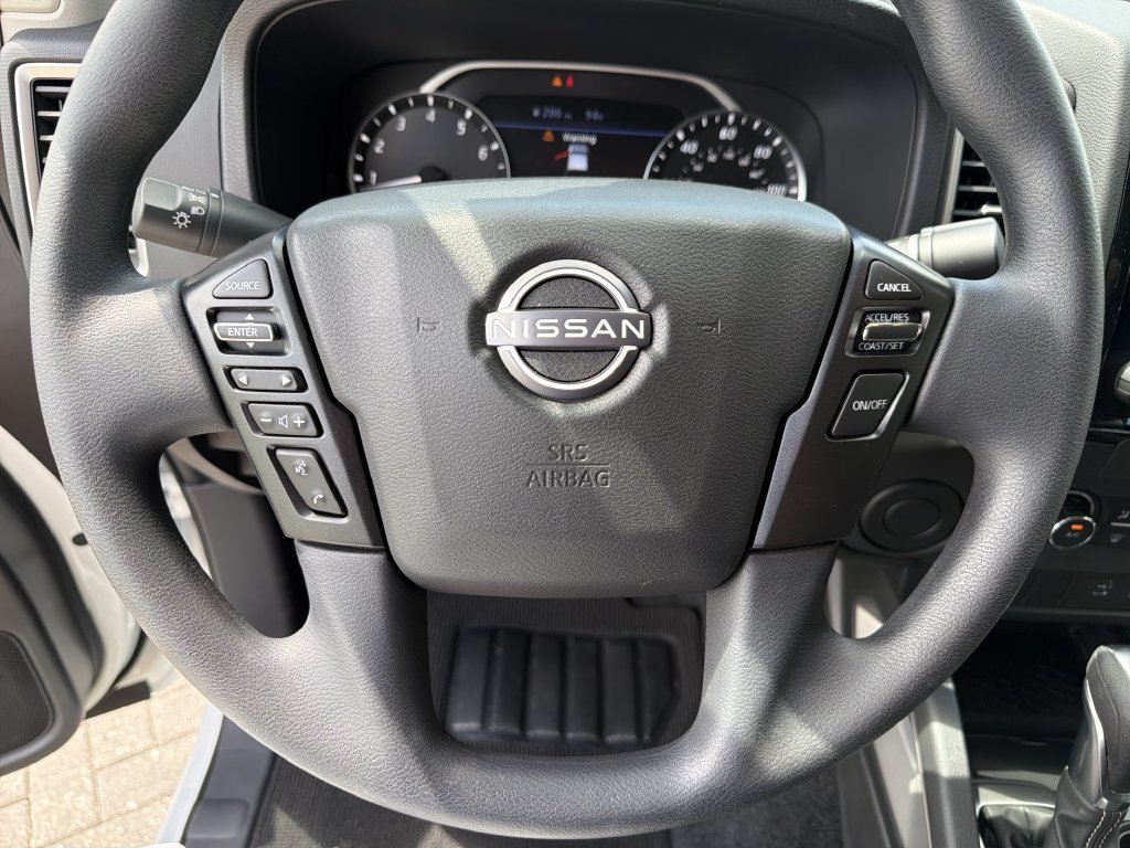 2024 Nissan Frontier SV - Photo 28