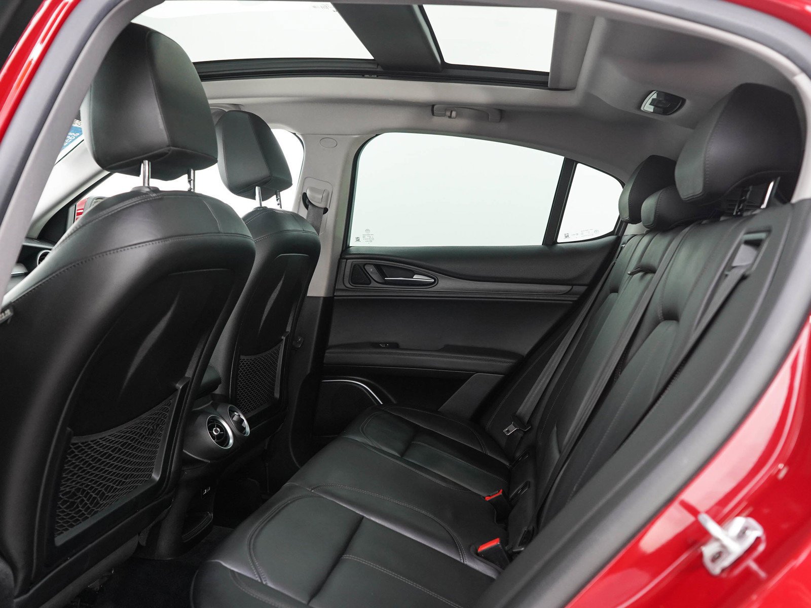 Used 2019 Alfa Rosso Alfa Romeo Ti image 15