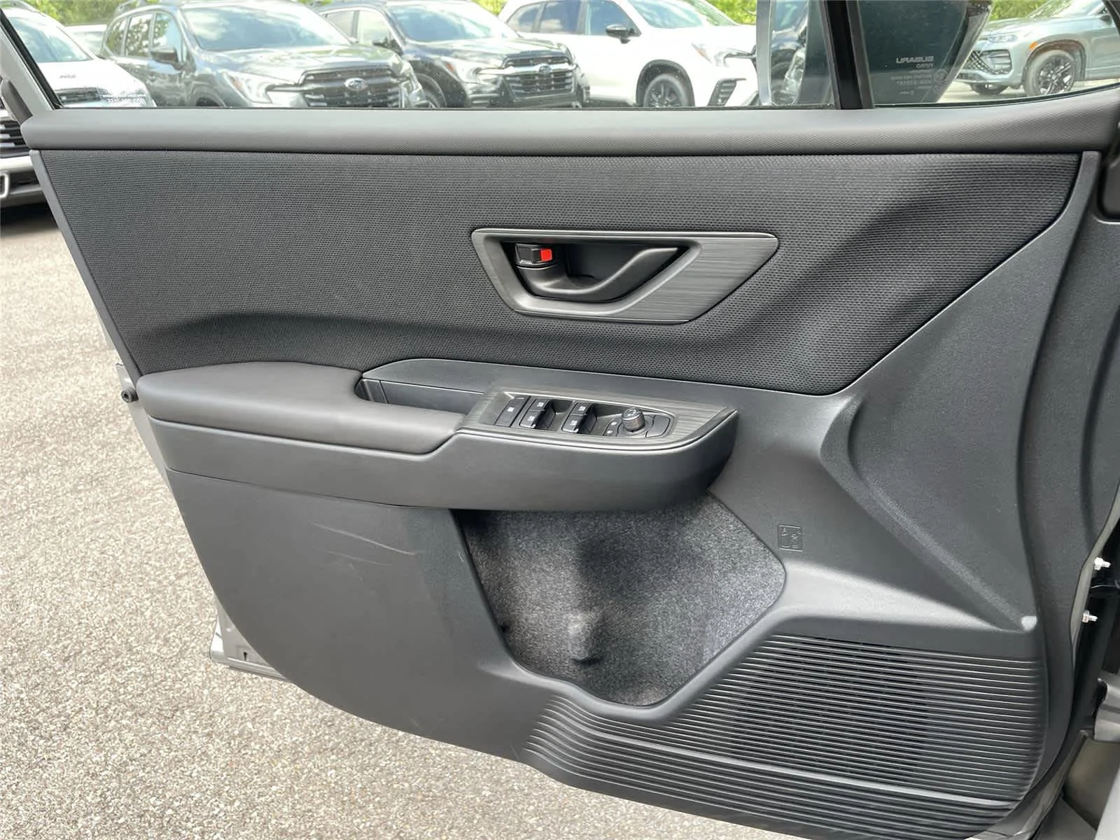 Used 2026 River Rock Pearl Subaru Premium image 24
