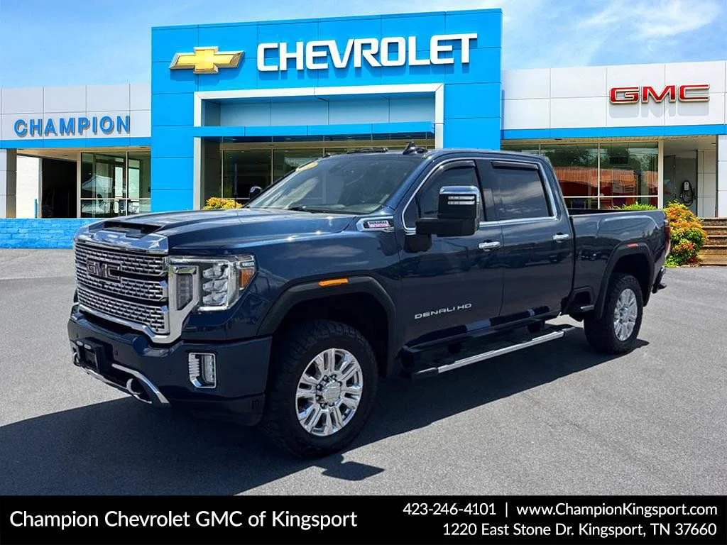 2022 GMC Sierra 4WD Crew Cab Standard Box Denali's photo