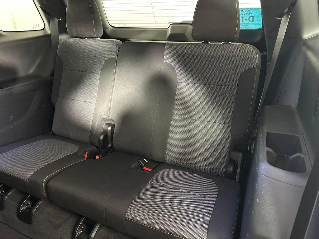Used 2021 Summit White Chevrolet LS image 17