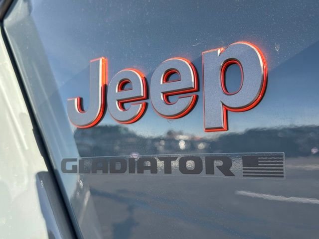 New 2026 Anvil Clear-Coat Exterior Paint Jeep Mojave image 21