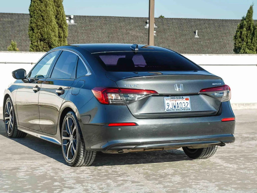 2024 Honda Civic Touring - Photo 34