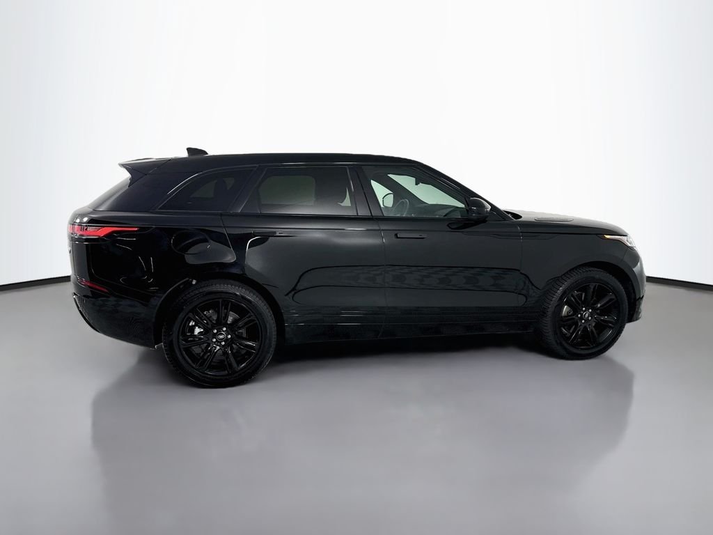 Used 2022 Black Land Rover P250 R-Dynamic S image 8