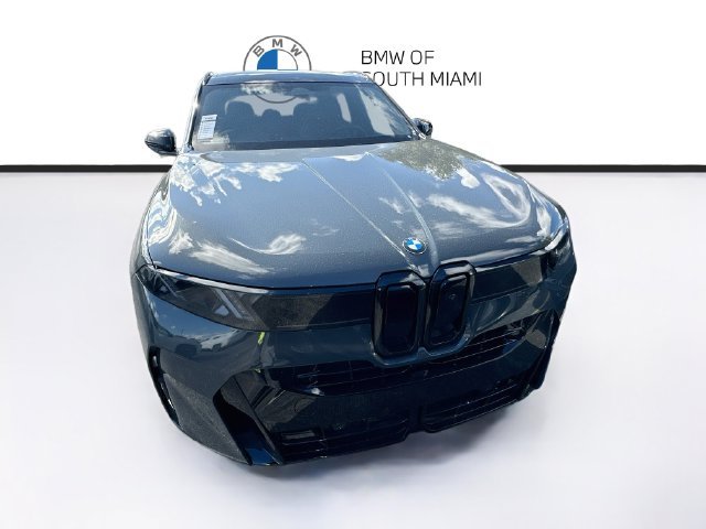 New 2027 Gray BMW xDrive40i image 2