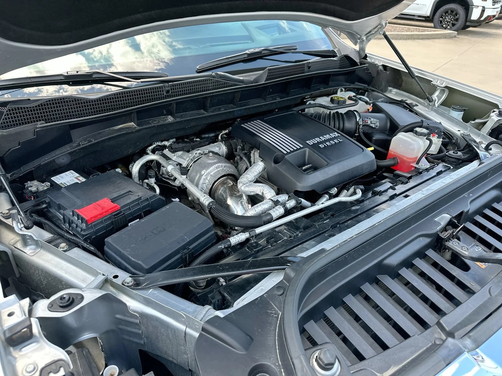 Used 2022 Quicksilver Metallic GMC Denali image 26