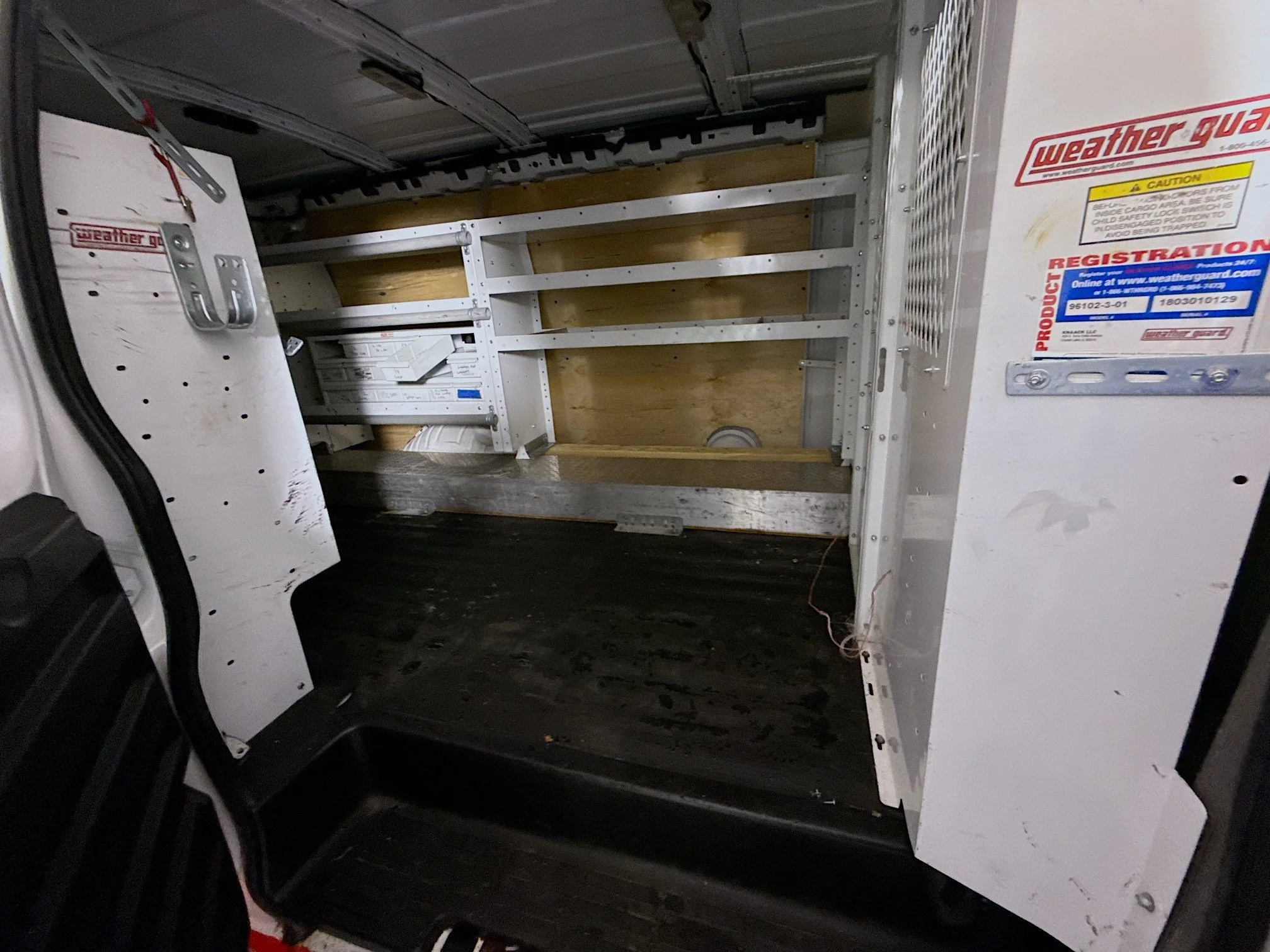 Used 2018 Summit White Chevrolet Work Van image 19